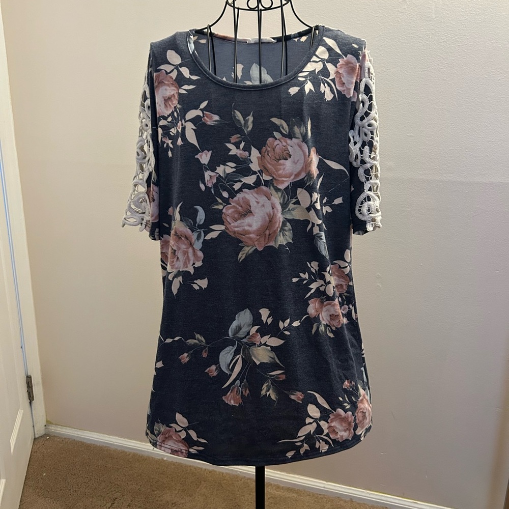 Floral Elegance Lace Sleeve Top - Black and Pink